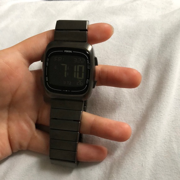 Fossil Rutherford digital watch. - Picture 3 of 6